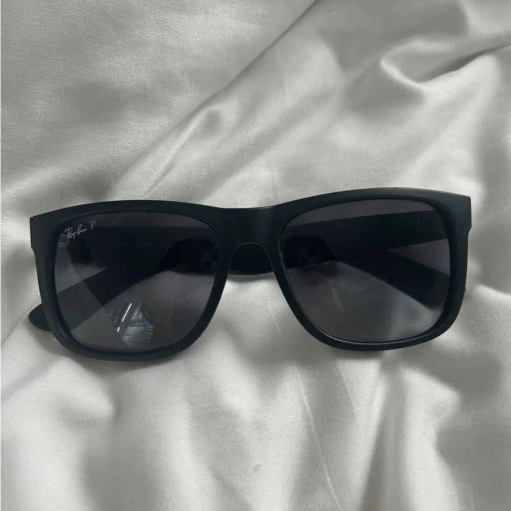 Ray ban sunglasses